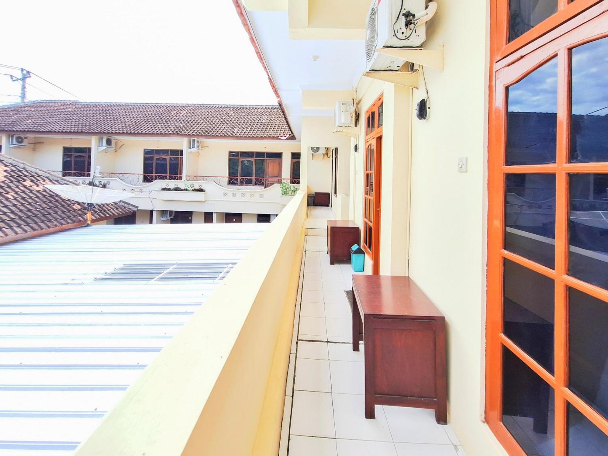 Hotel Family Syariah 1 Parangtritis Redpartner Buitenkant foto